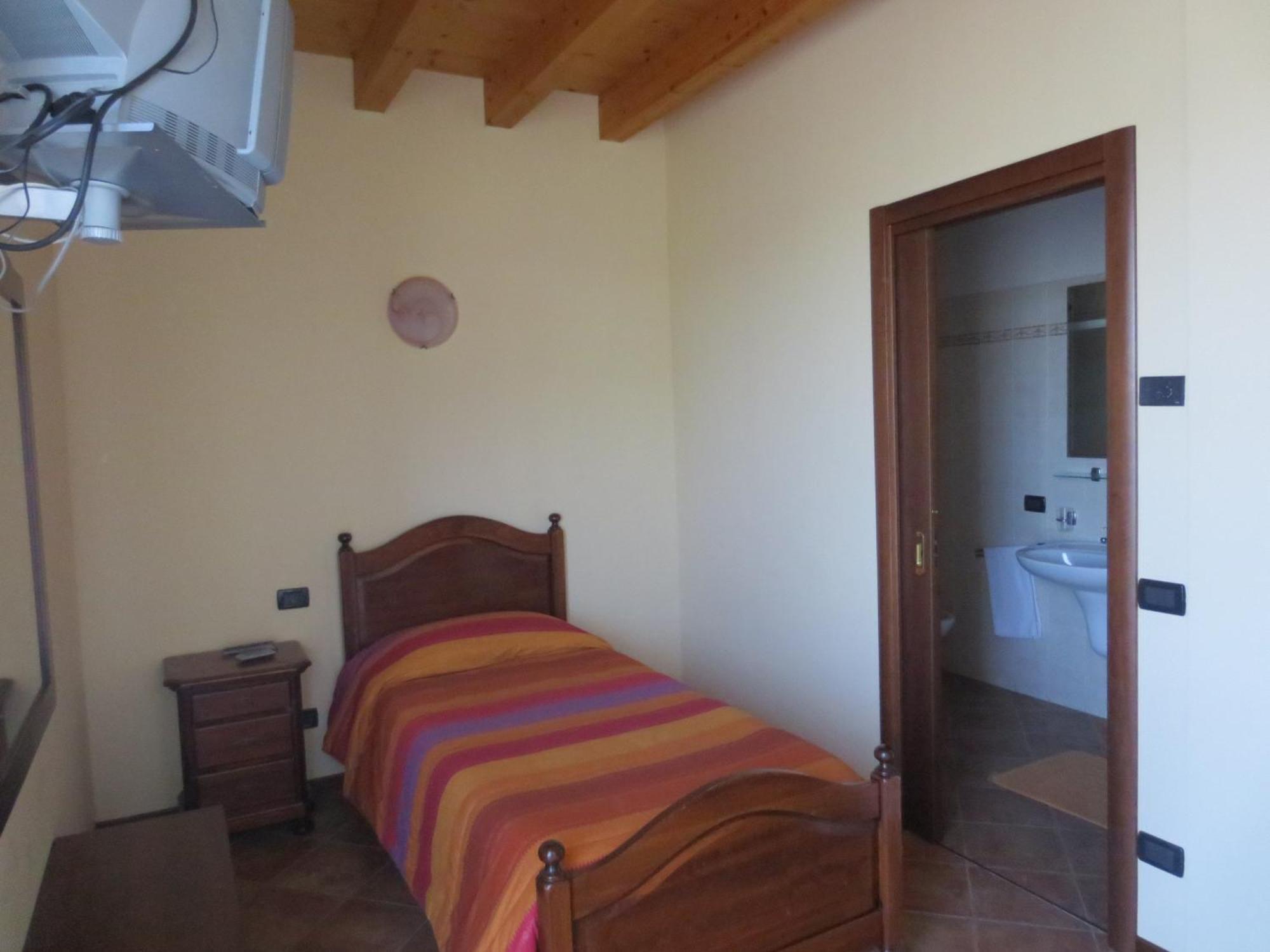 Agriturismo Parco Del Chiese Bedizzole Номер фото