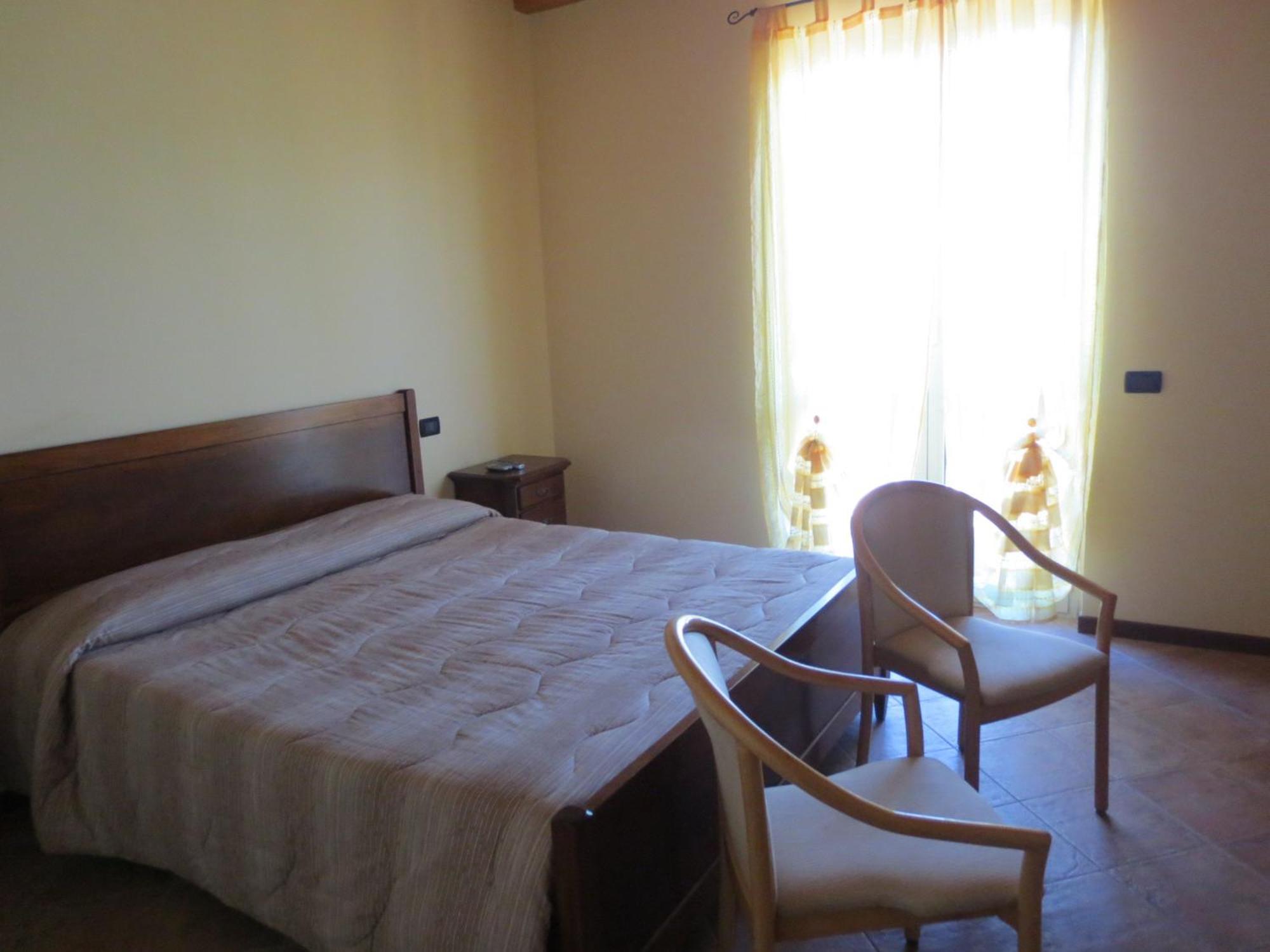 Agriturismo Parco Del Chiese Bedizzole Номер фото