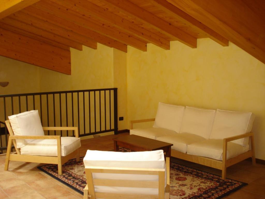 Agriturismo Parco Del Chiese Bedizzole Экстерьер фото